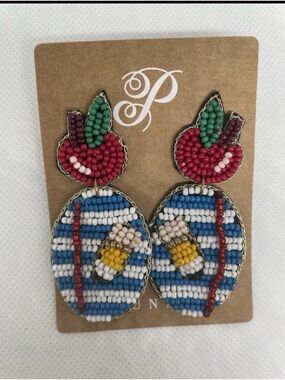 NIB Plunder Apple of My Eye Teacher Seed Bead Dangle Earrings Teacher Gift